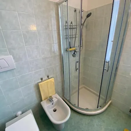 Melograno In Feriolo * באוונו